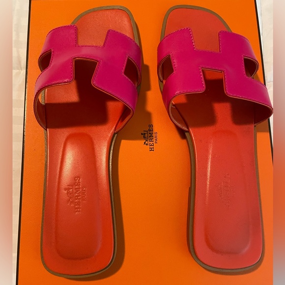 HERMES Oran Sandal Rose Flash/Orange Size 37 - Picture 4 of 10